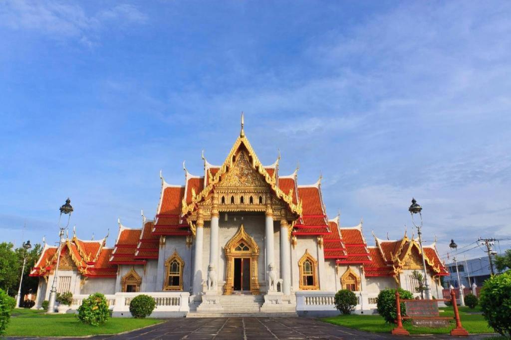 Buddy Place Bangkok Bagian luar foto