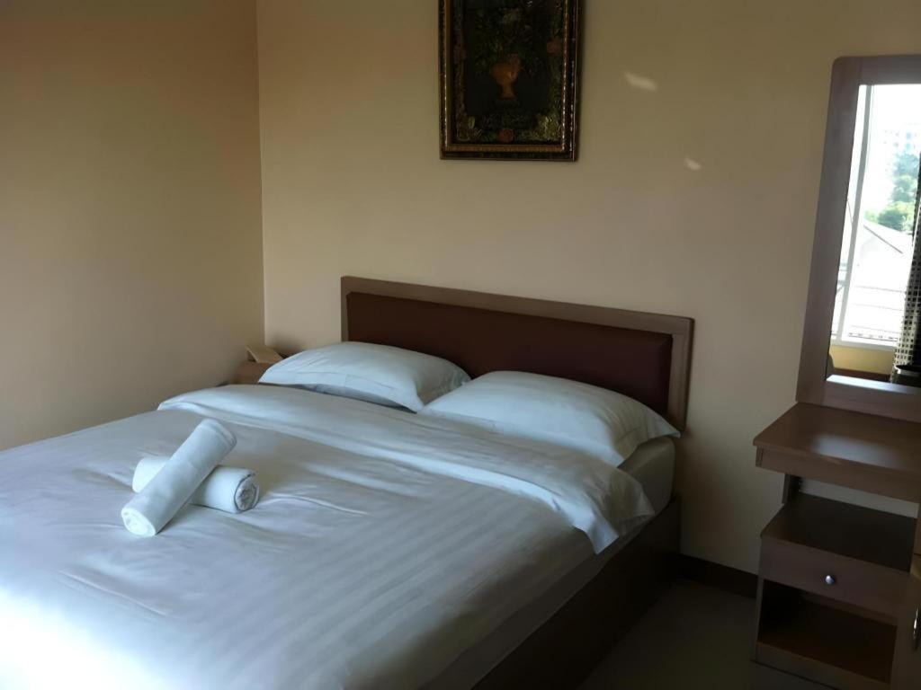 Buddy Place Bangkok Bagian luar foto